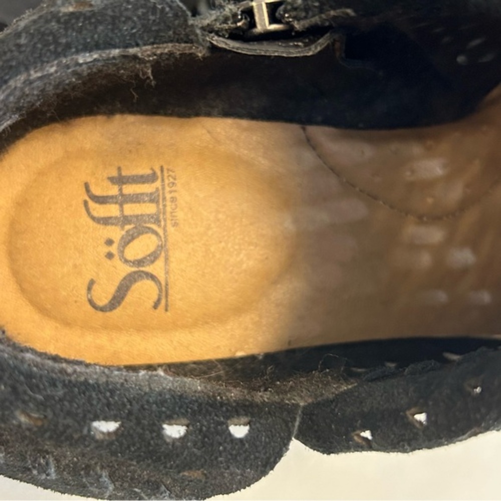 Sofft Brinkley Laser Cut Black Leather Bootie Size 7 - Picture 7 of 9